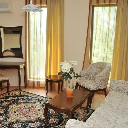 סאני ביץ' Hotel Mida מראה חיצוני תמונה