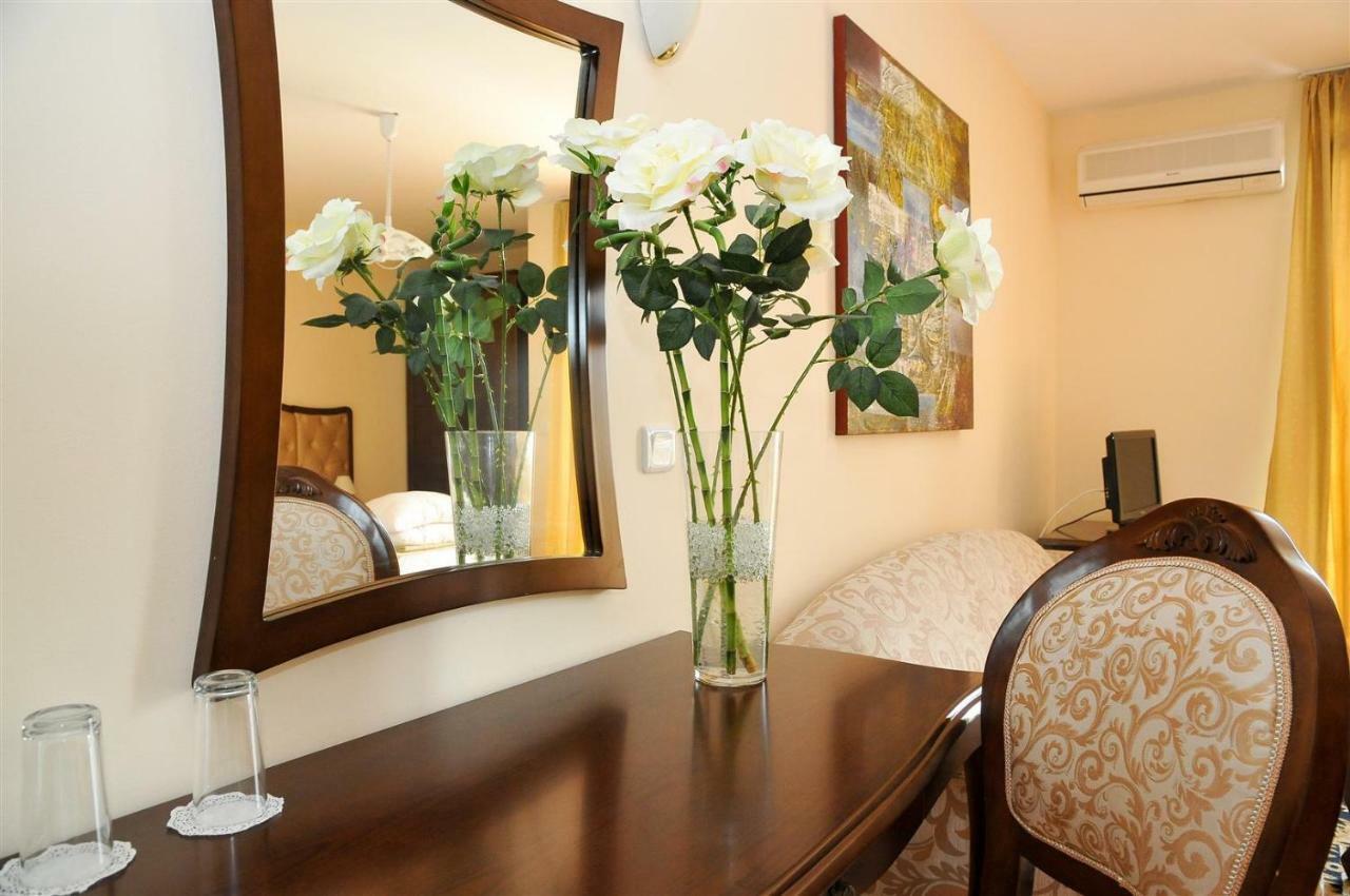 סאני ביץ' Hotel Mida מראה חיצוני תמונה