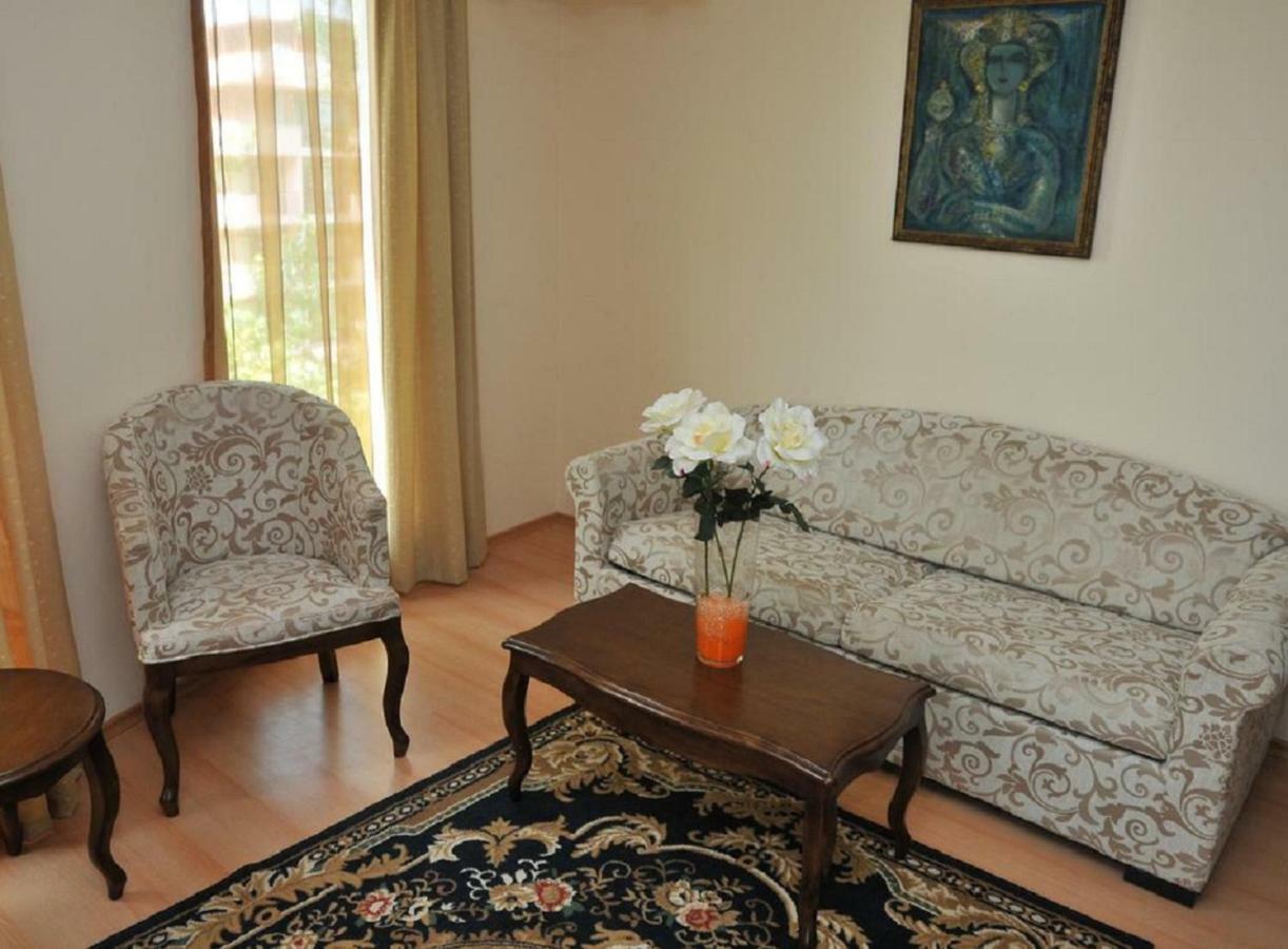 סאני ביץ' Hotel Mida מראה חיצוני תמונה