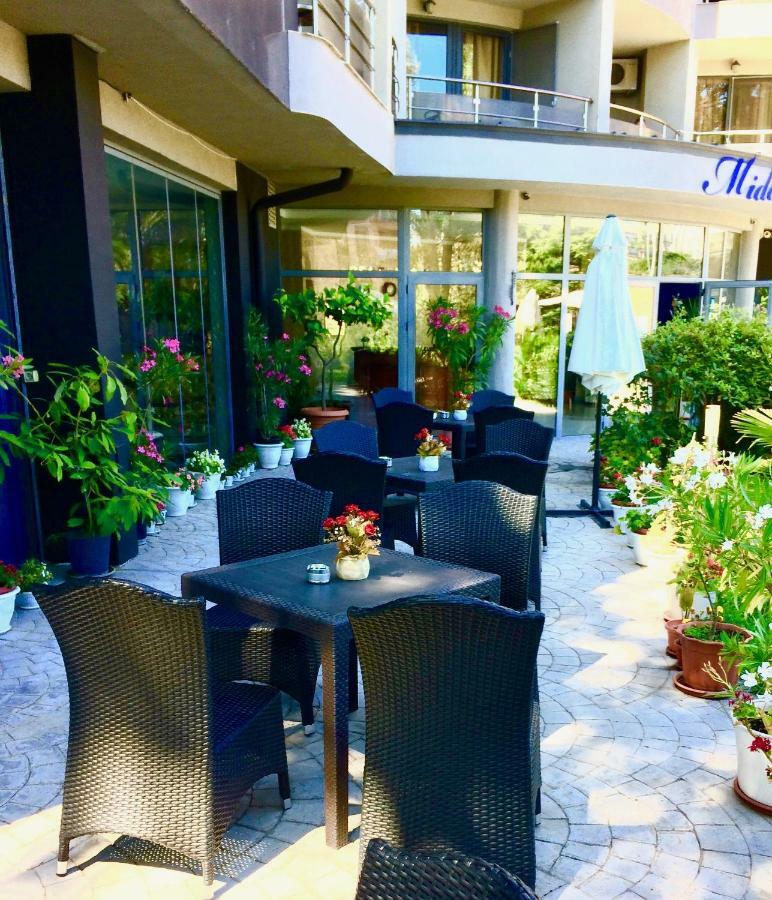 סאני ביץ' Hotel Mida מראה חיצוני תמונה