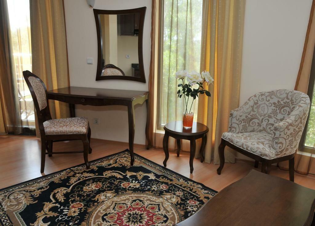 סאני ביץ' Hotel Mida מראה חיצוני תמונה